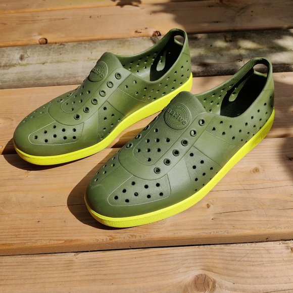 Native Shoes Other - Native Shoes Slip-ons